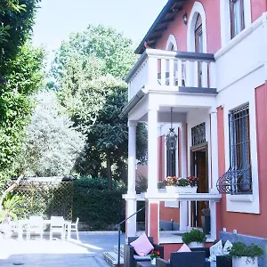  Frühstückspension La Italien